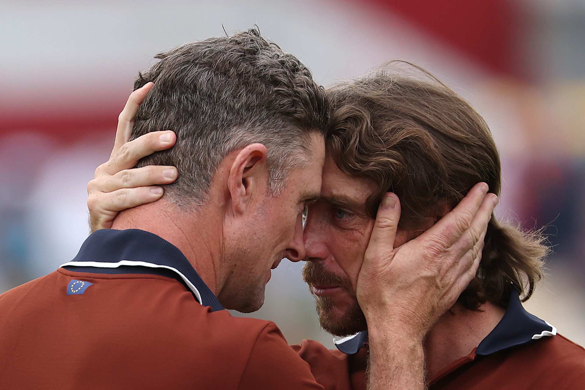 FARMINGDALE, NEW YORK - SEPTEMBER 27: Tommy Fleetwood and Justin Rose of Team Europe celebrate on the 16th hole green after defeating Scottie Scheffler and Bryson DeChambeau of Team United States, 3&2, during the Saturday afternoon four-balls matches of the 2025 Ryder Cup at Black Course at Bethpage State Park Golf Course on September 27, 2025 in Farmingdale, New York. (Photo by Jamie Squire/Getty Images)